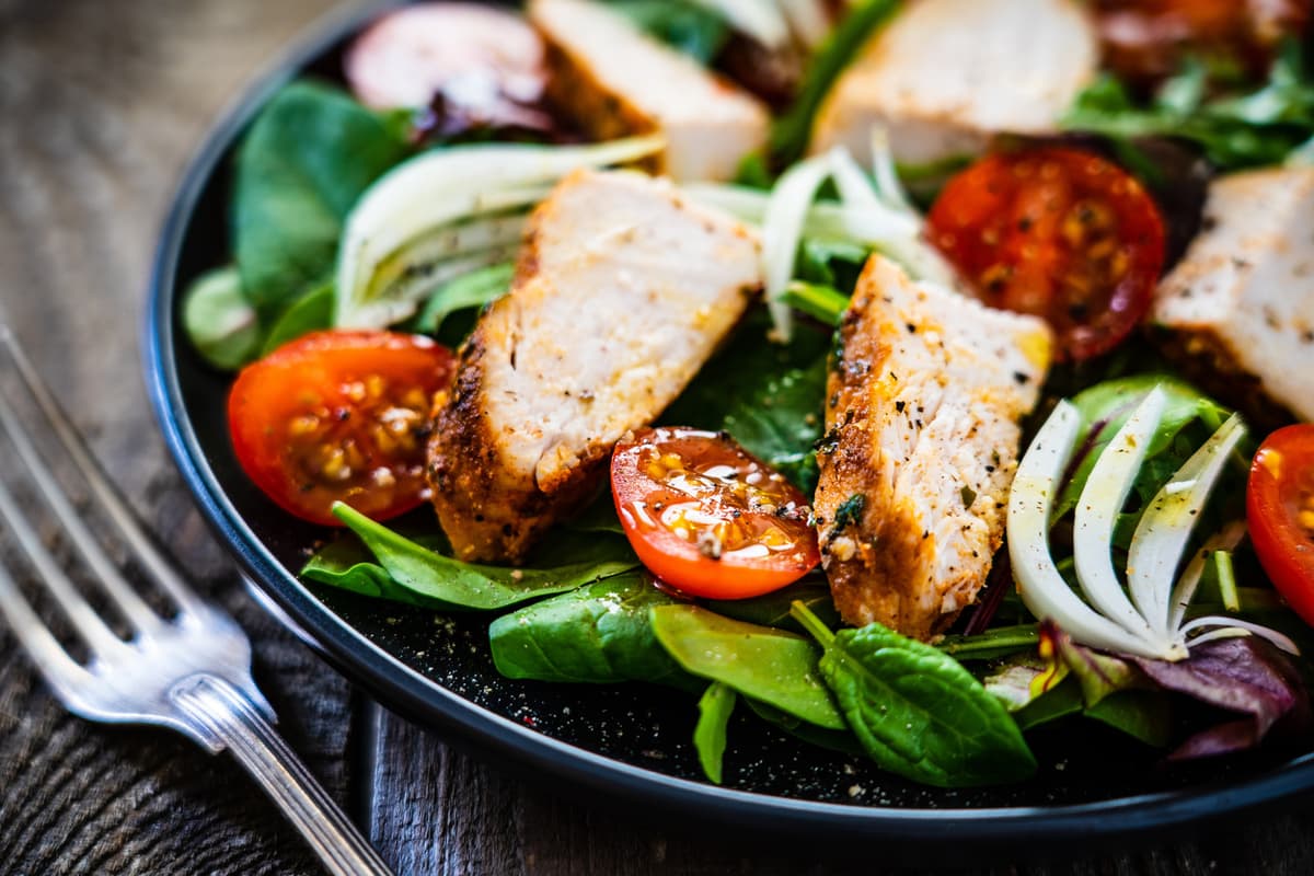 How to Build a Better Salad (That Actually Keeps You Full)